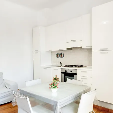 Migliarina Cozy Apartament *
